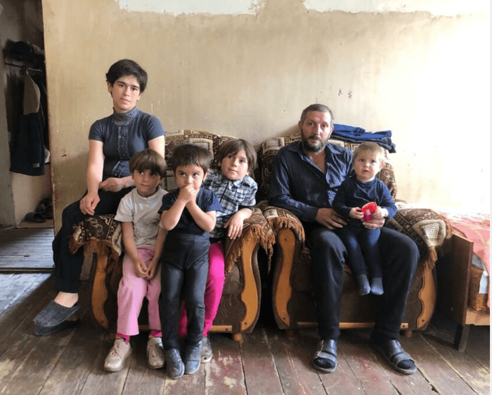 Image for Mother Armenia's Food and Clothes for Artaskh Refugees project.